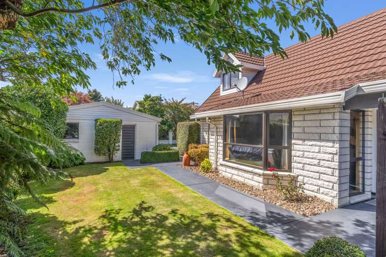 10 Rowanwood Close_5