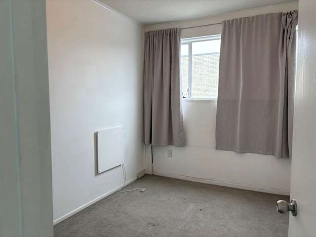 Unit A/23 Queens Road Panmure_4