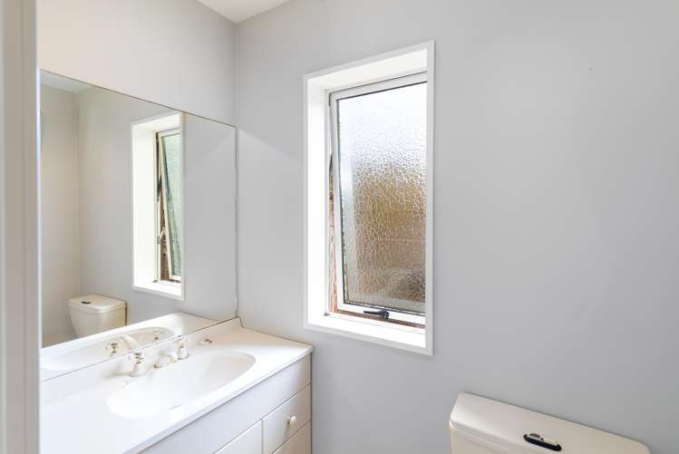 4 Thornlea Place Halswell_16