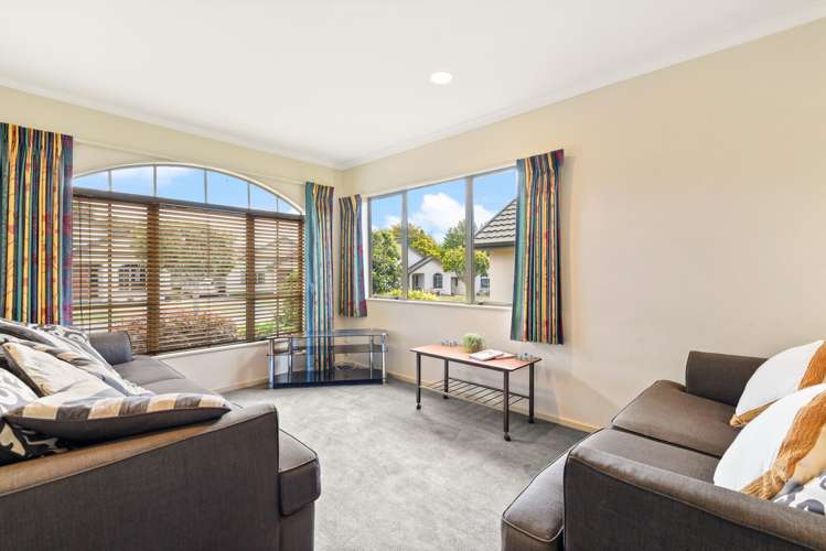 22/285 Vaughan Road Owhata_2