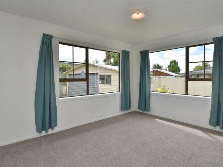 8 Luxton Place Rangiora_11