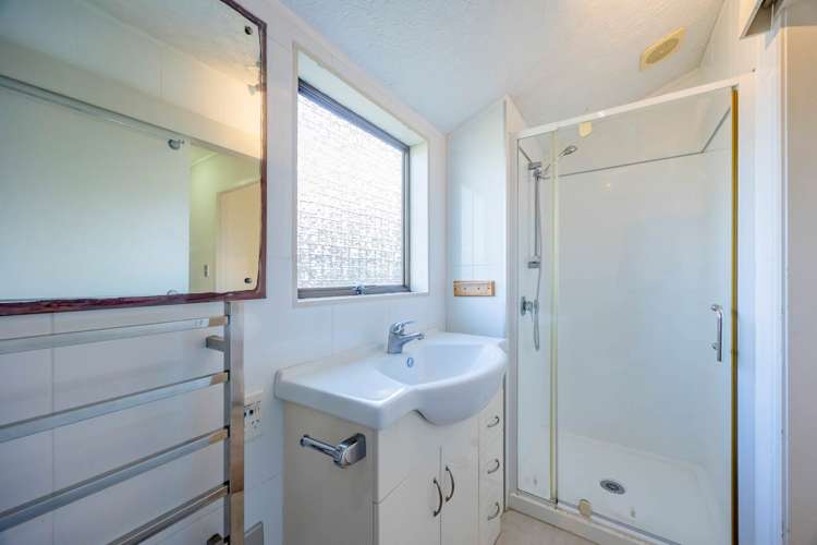 11 Palliser Lane Browns Bay_26