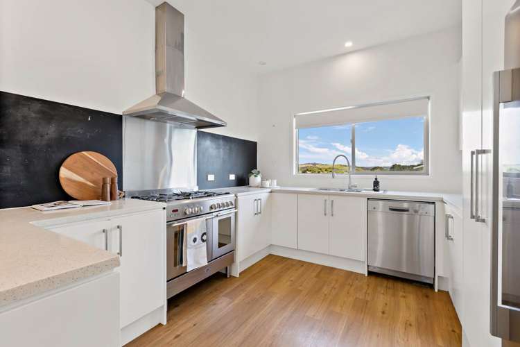 58 Coster Road Muriwai_9