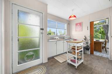 10 Hewlett Road_4