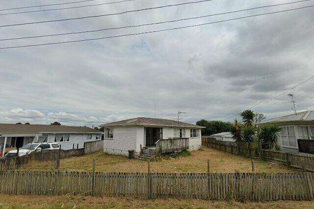 76 Cargill Street Papakura_2