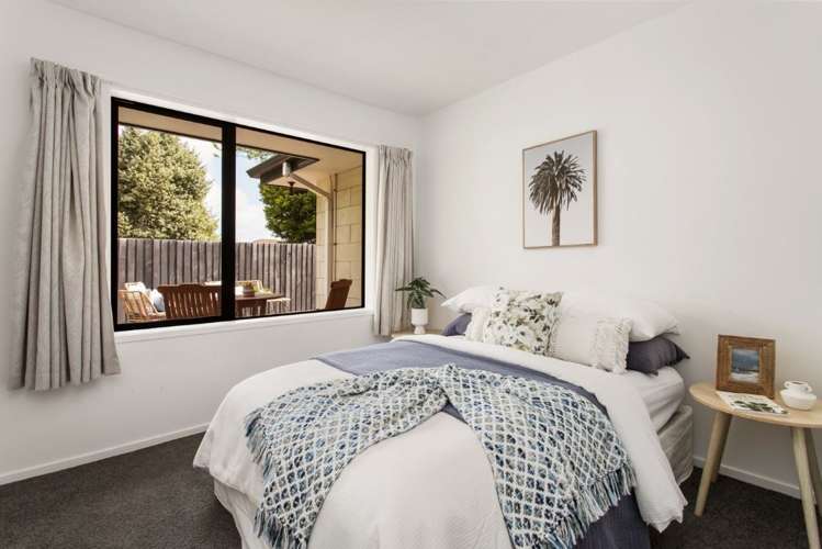 2/30 Lees Road Strowan_7