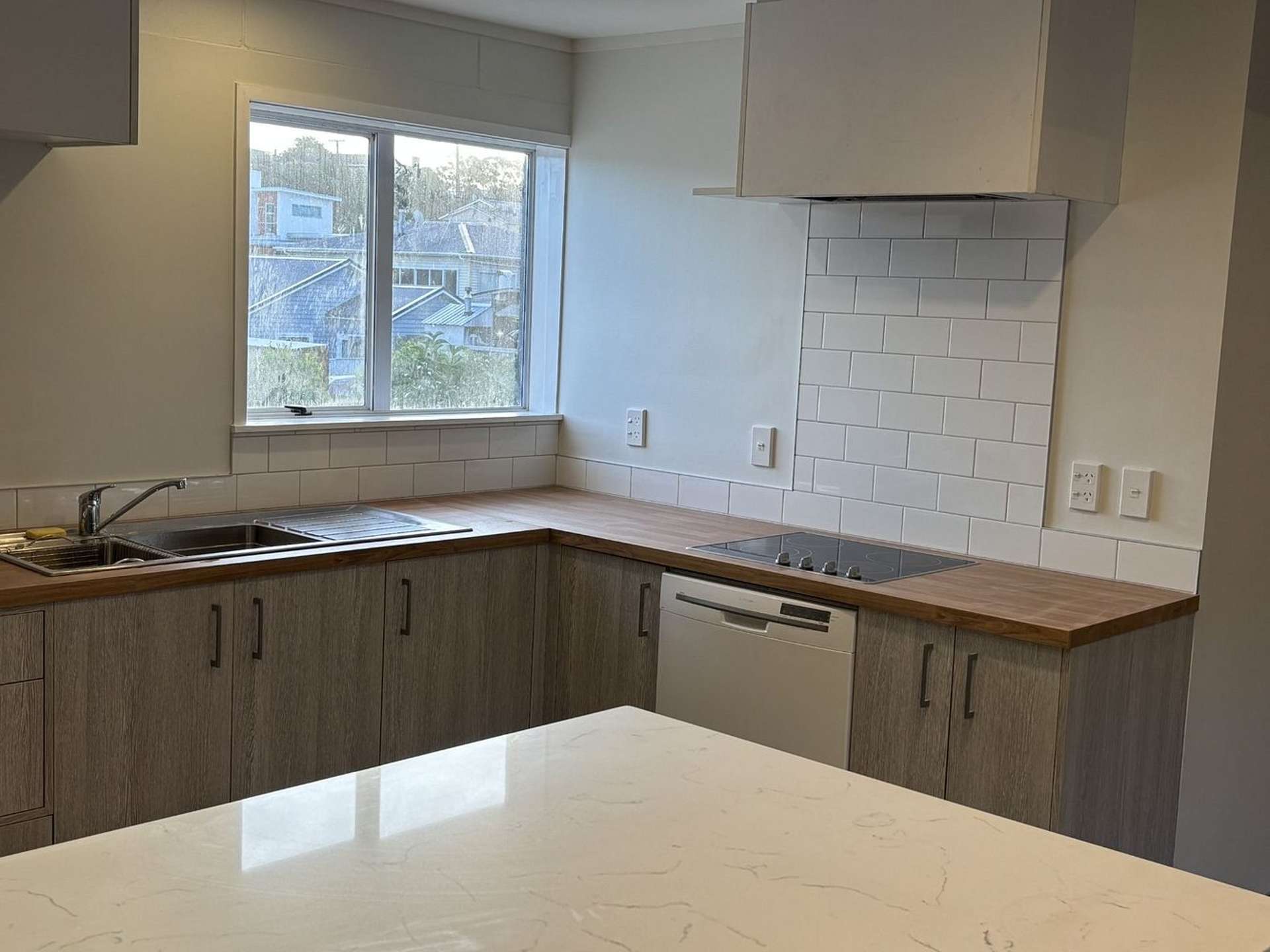 13 Zita Avenue Matakatia_0