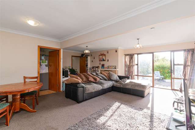 5 Liverton Crescent Bishopdale_4