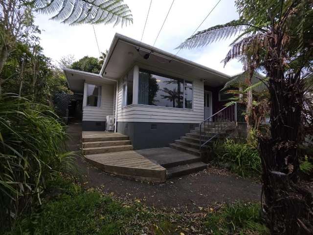 3 Highbury Drive 10516_1