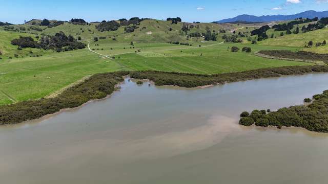 The Best of Farm Life, with the Coast in Sight!
