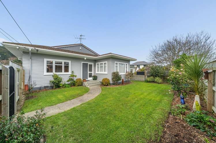 204 Waiwhetu Road Waterloo_1