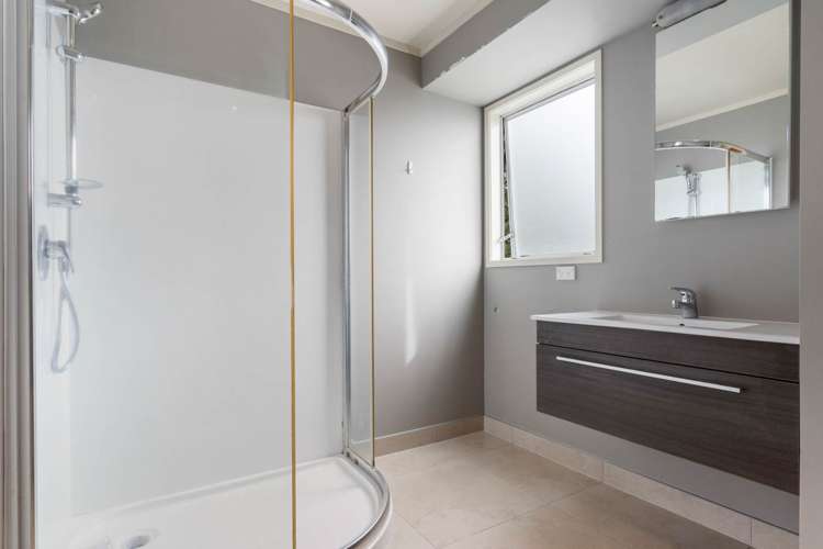 23 Erica Road Sunnynook_6