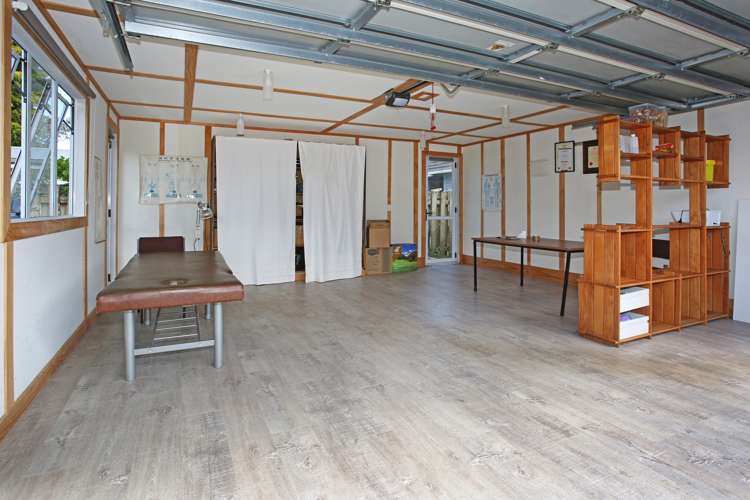 76 King Street Waiuku_14