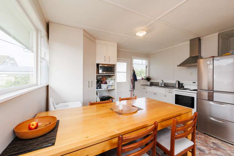 28 Roy Street Palmerston North Central_13