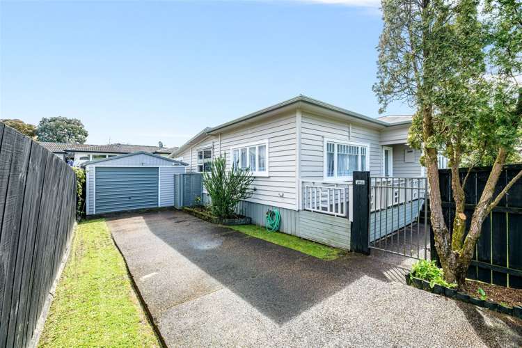 2 Bayside Avenue Te Atatu Peninsula_17