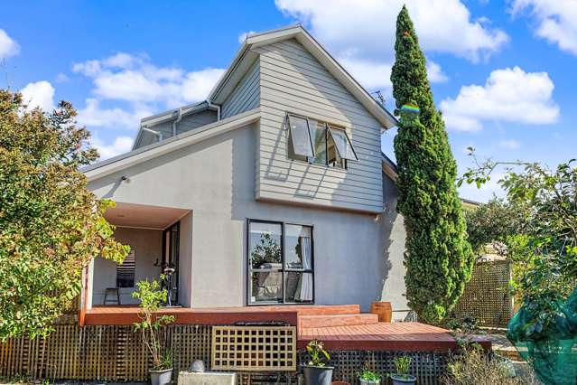Stunning, Stylish & Move-In Ready.