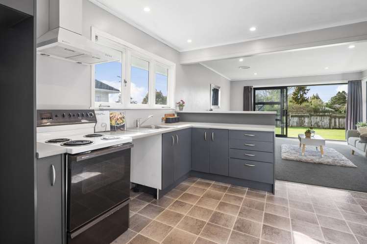 25 Caledonia Road_5