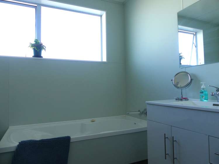 558 Tay Street Hawthorndale_12