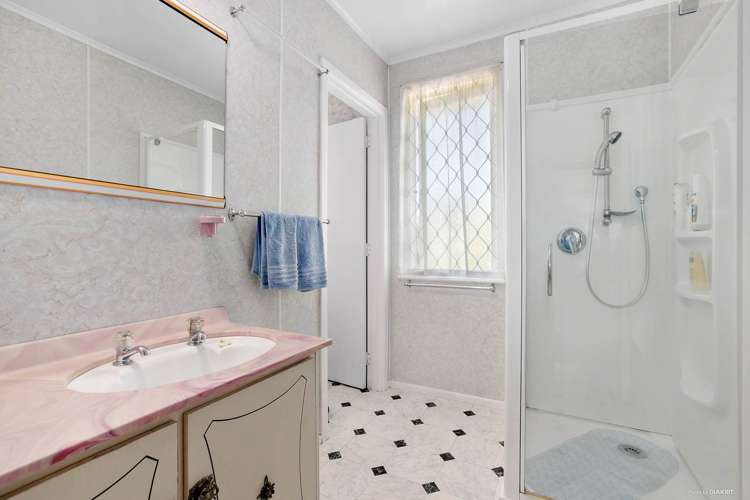 1 Stafson Lane Te Atatu Peninsula_12