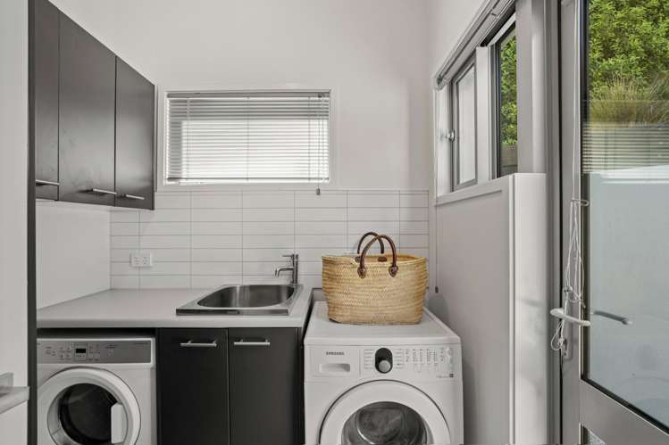 18A Loop Road Kelvin Heights_17