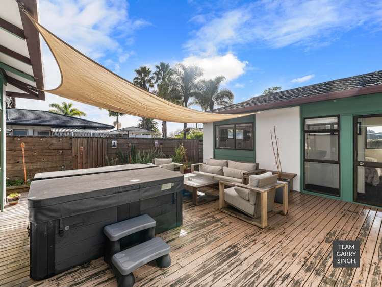 5 Rushgreen Avenue Pahurehure_24