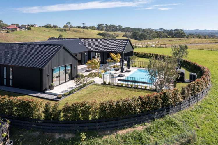 40 Diamond Lane Riverhead_28