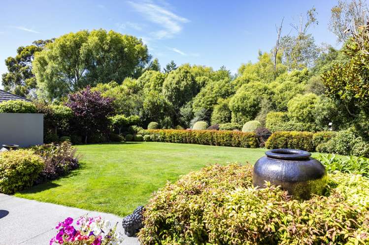 28 Rivers Edge Northwood_1