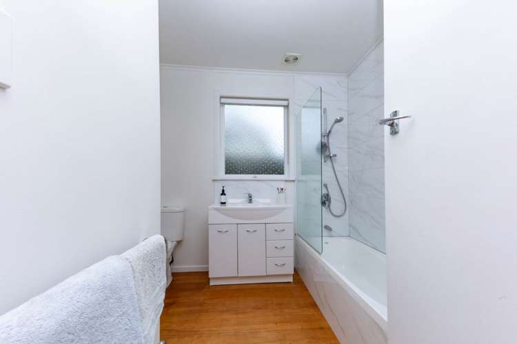 93 Atkinson Road Titirangi_11