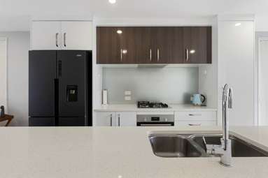 58 Seafarer Crescent_1