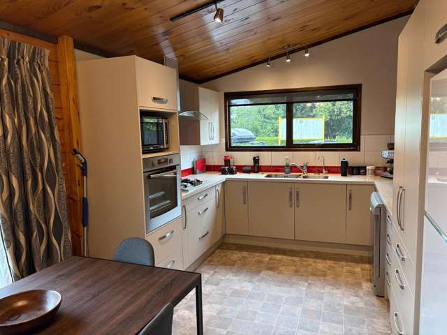 52 Sunset Road Mangakakahi_3