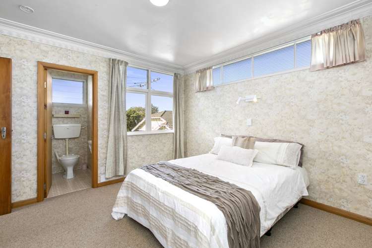 107 Macandrew Road South Dunedin_12