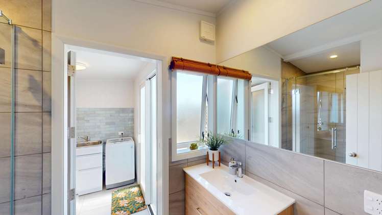 112 Kahukura Avenue Waitarere Beach_21