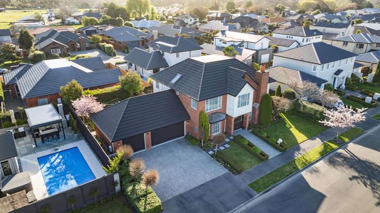 17 Watermill Boulevard Northwood_36