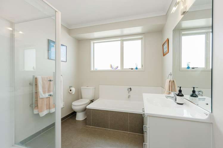 19 Hewson Drive Snells Beach_15