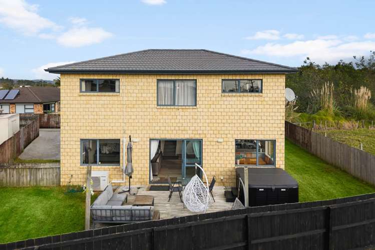 32 Aitkenhead Court Parakai_21