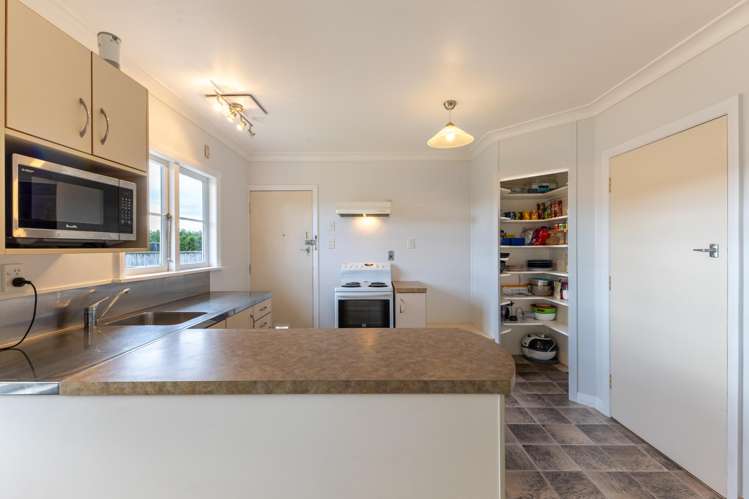 11 Aberdeen Avenue Takaro_13