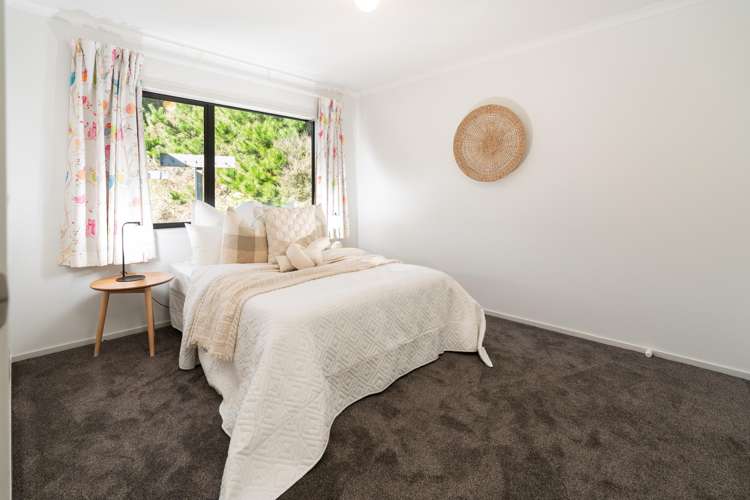 150 Makara Road Makara_23