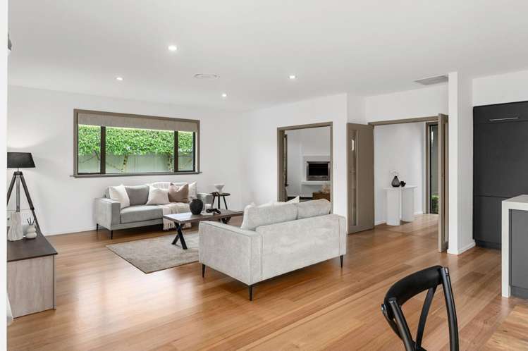 66 Palliser Drive Huntington_8