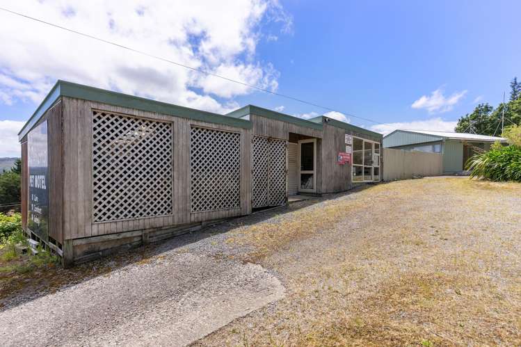 2C Kaitoke Loop Road Kaitoke_16