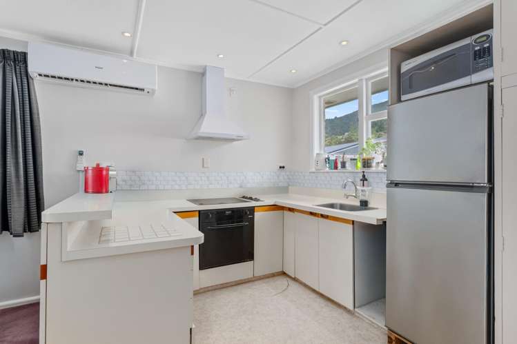 14 Wairau Road Picton_13