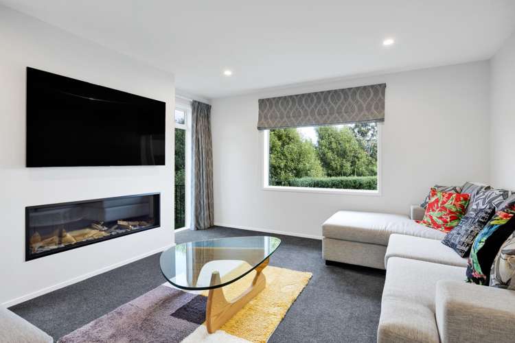 8d Amy Way Bell Block_13