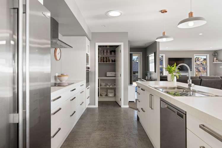 27 Heathfield Drive Mosgiel_8