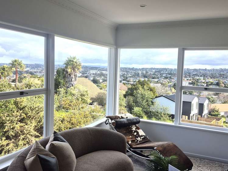 5/174 East Coast Road Forrest Hill_2