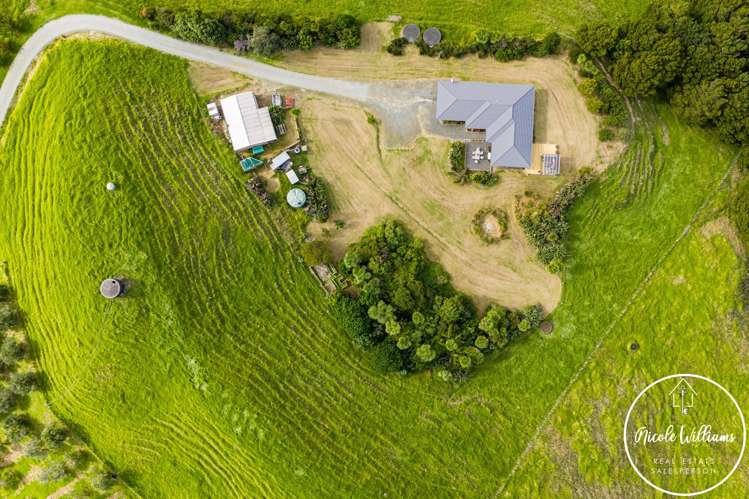 297 Heatley Road Whakapirau_44