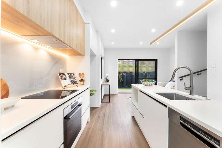 16C St Catherine Crescent West Harbour_8