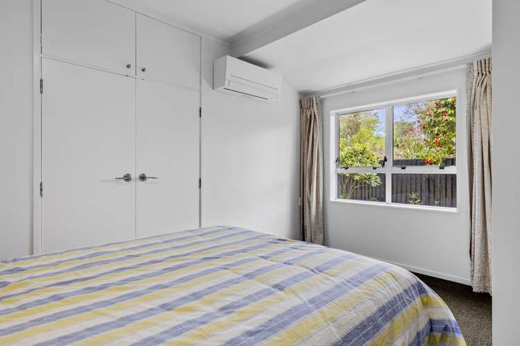 11 Kowhai Road Rainbow Point_15