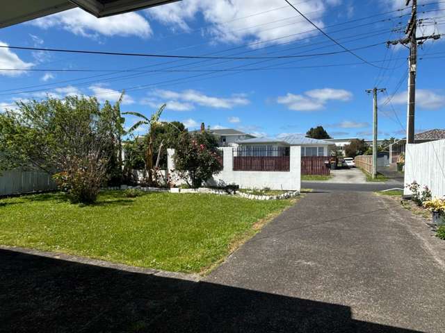 24 Woodford Avenue Henderson_3