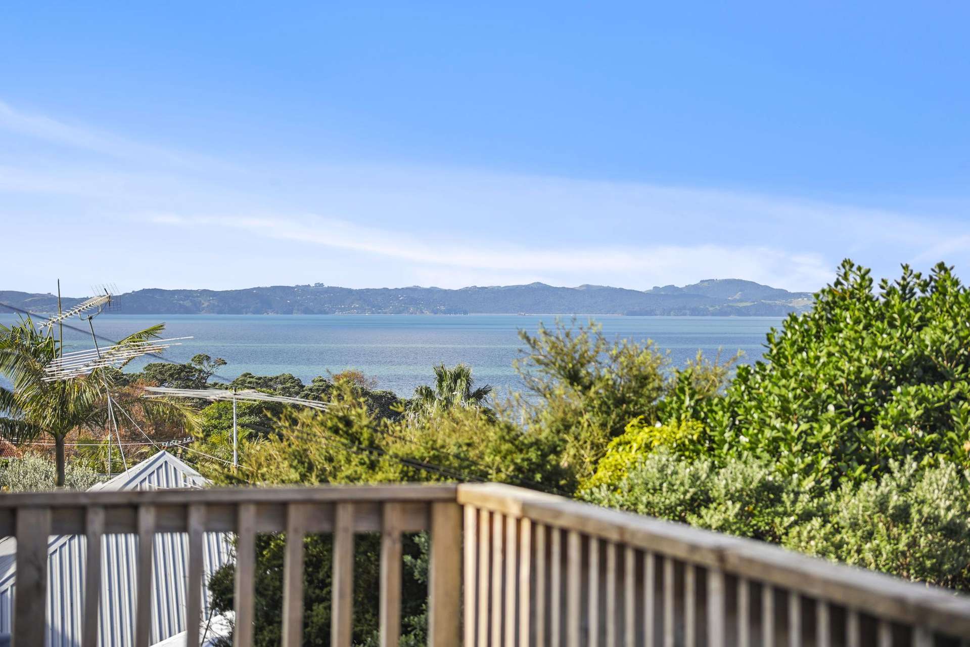 13 Colmar Road Mellons Bay_0