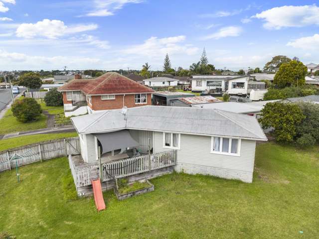 6 Blease Street New Lynn_2