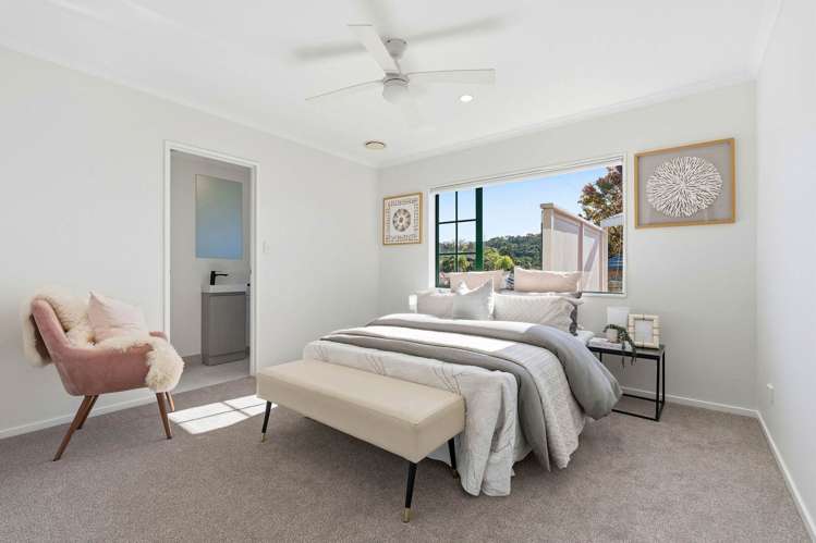 2/11 Roanoke Way Albany_16